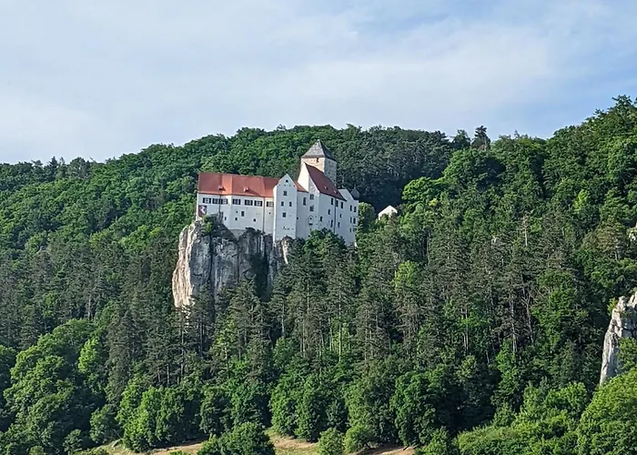 Апартаменты Blick Schloss Prunn Риденбург