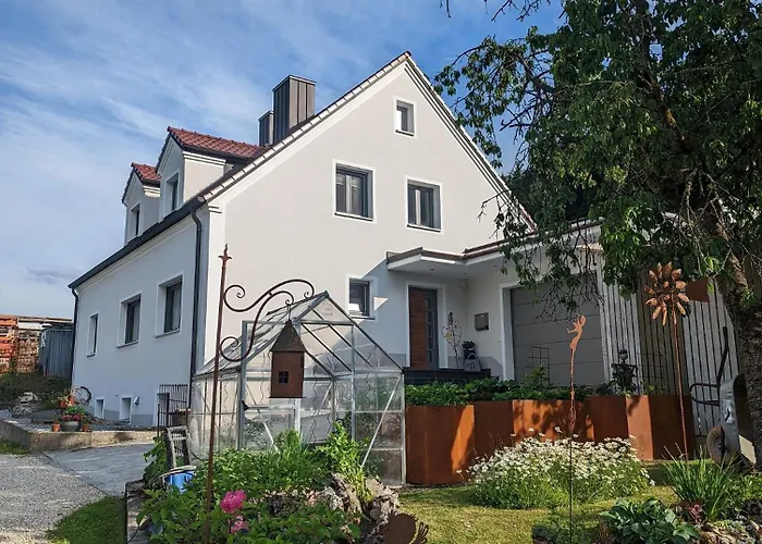 Blick Schloss Prunn * Риденбург